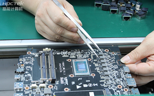 【工控科普】一片主板可以有多少路CPU？(圖1)